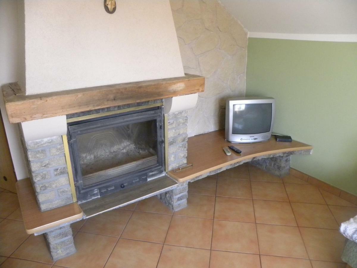 Stajnia Grazyny Mikorowo 46 Villa Czarna Dabrowka Exteriör bild