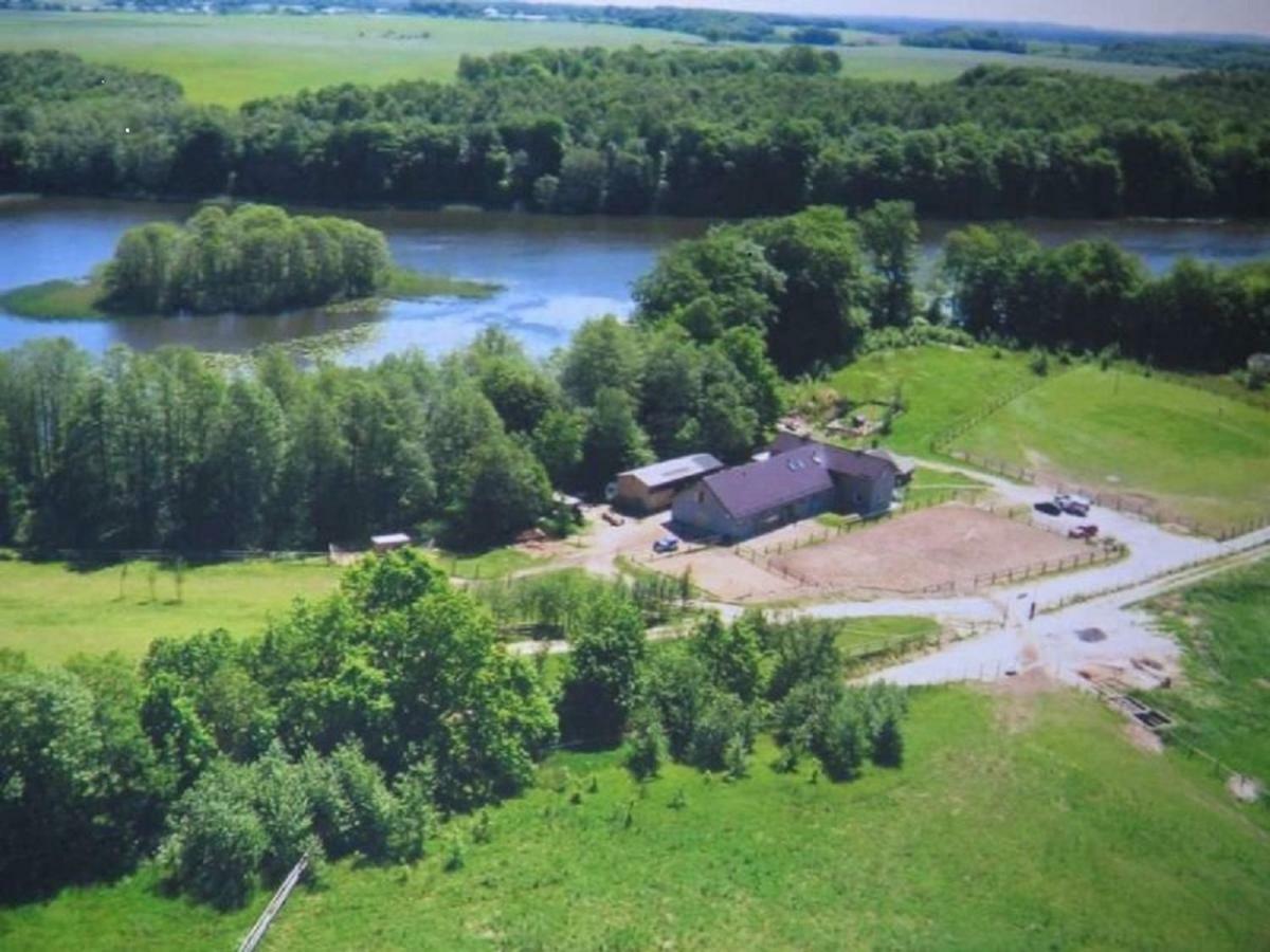 Stajnia Grazyny Mikorowo 46 Villa Czarna Dabrowka Exteriör bild